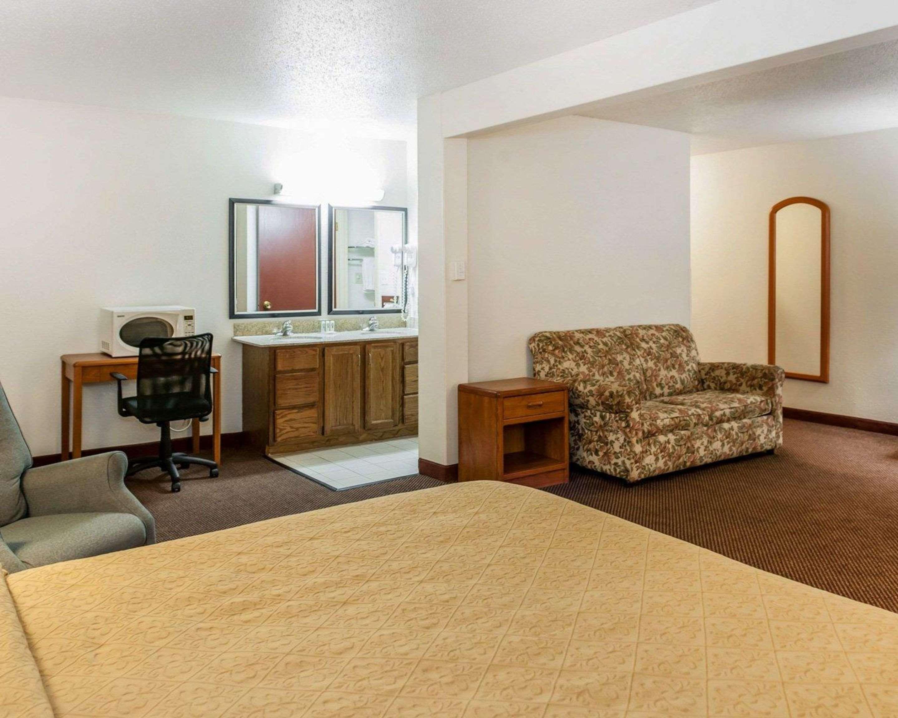 Quality Inn South Ινδιανάπολη Εξωτερικό φωτογραφία