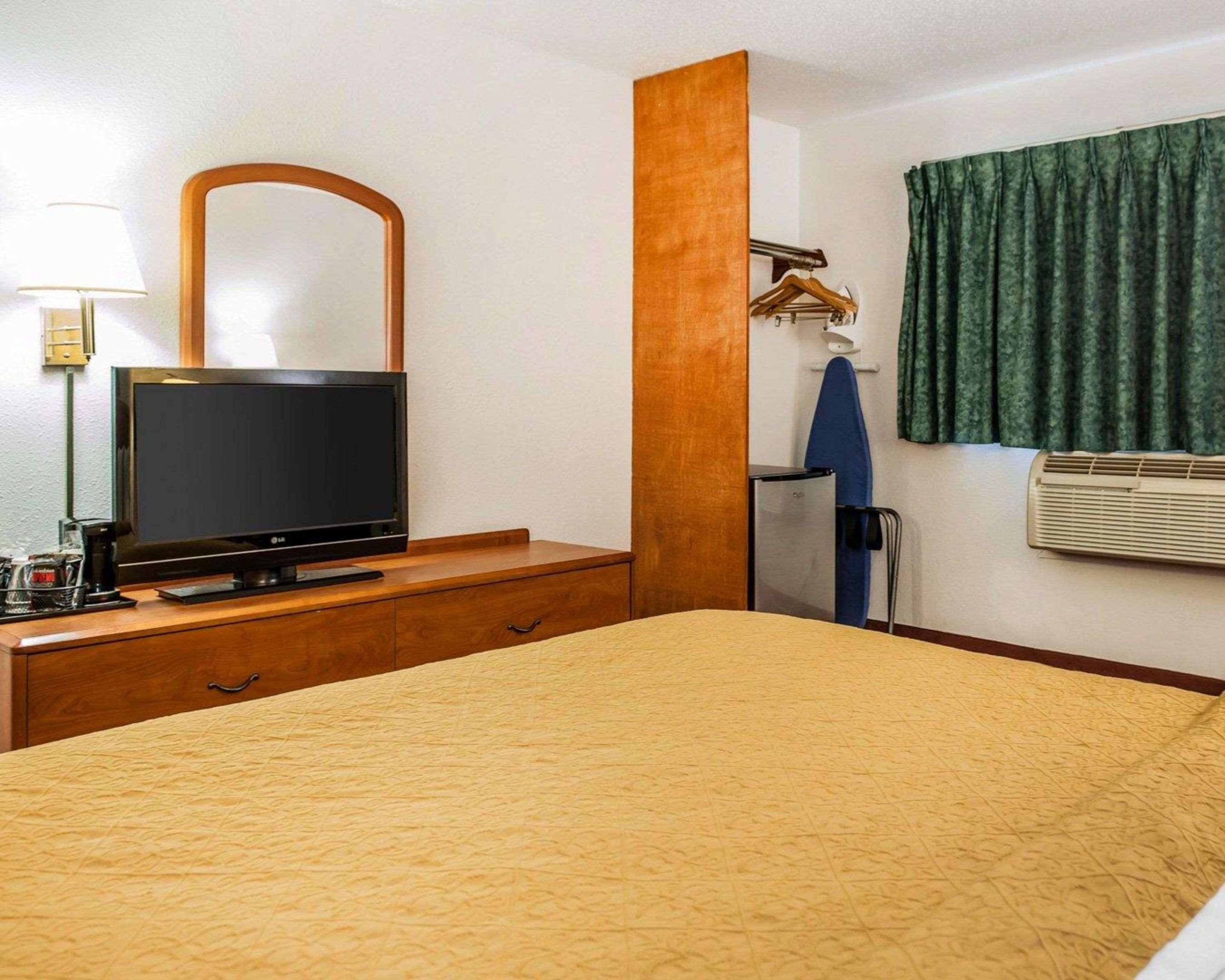Quality Inn South Ινδιανάπολη Εξωτερικό φωτογραφία